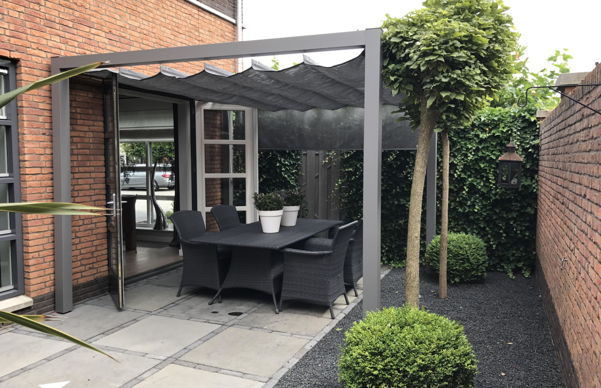 Aluminium Nesling Pergola Met Coolfit Harmonicadoek Gardenonline